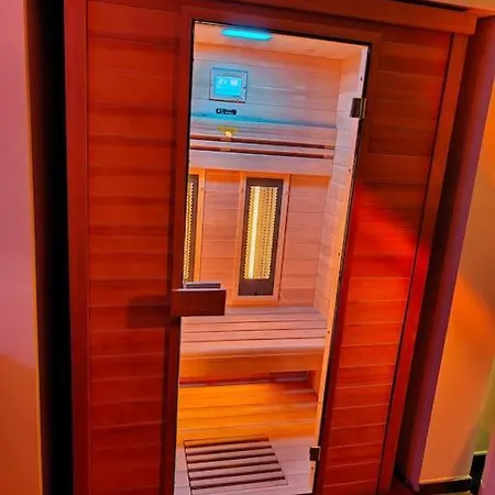 Apartment Le Loft : Jacuzzi - Sauna - Hammam *